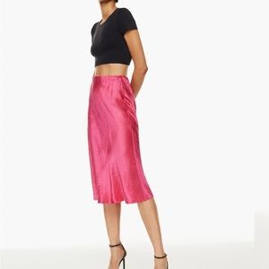 ARITZIA BABATON pink midi skirt